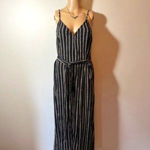 Billabong Romper - Jumpsuit - Never Worn - XS - but fits a small to medium.